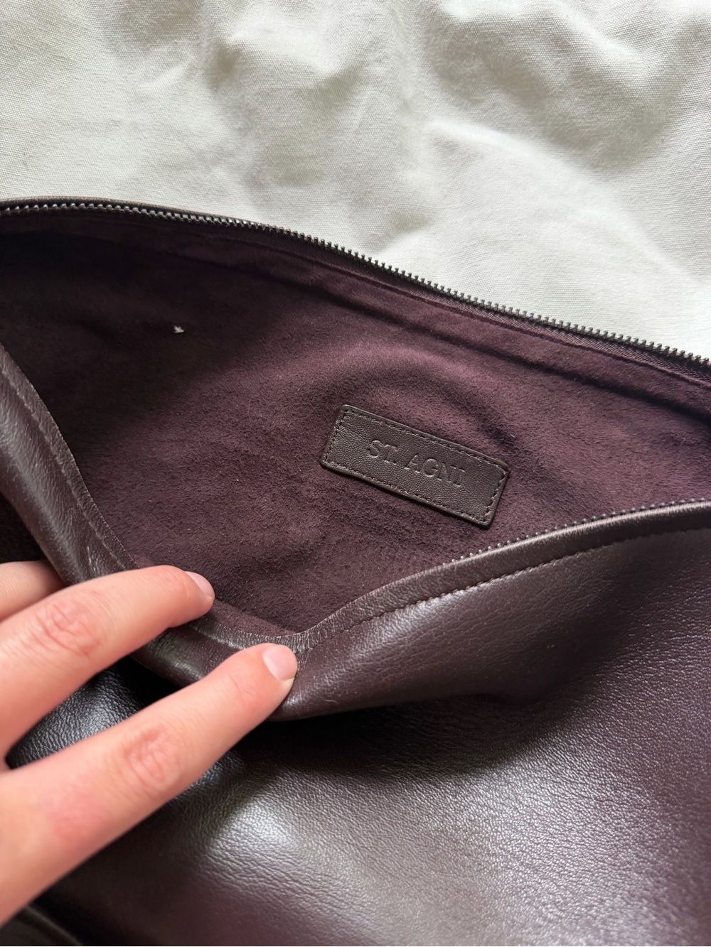 St Agni Leather Crescent Bag - Picture 6 of 7